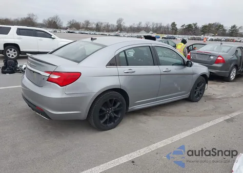 2014 Chrysler 200 Touring из США, поврежденный, VIN 1C3CCBBG1EN164219